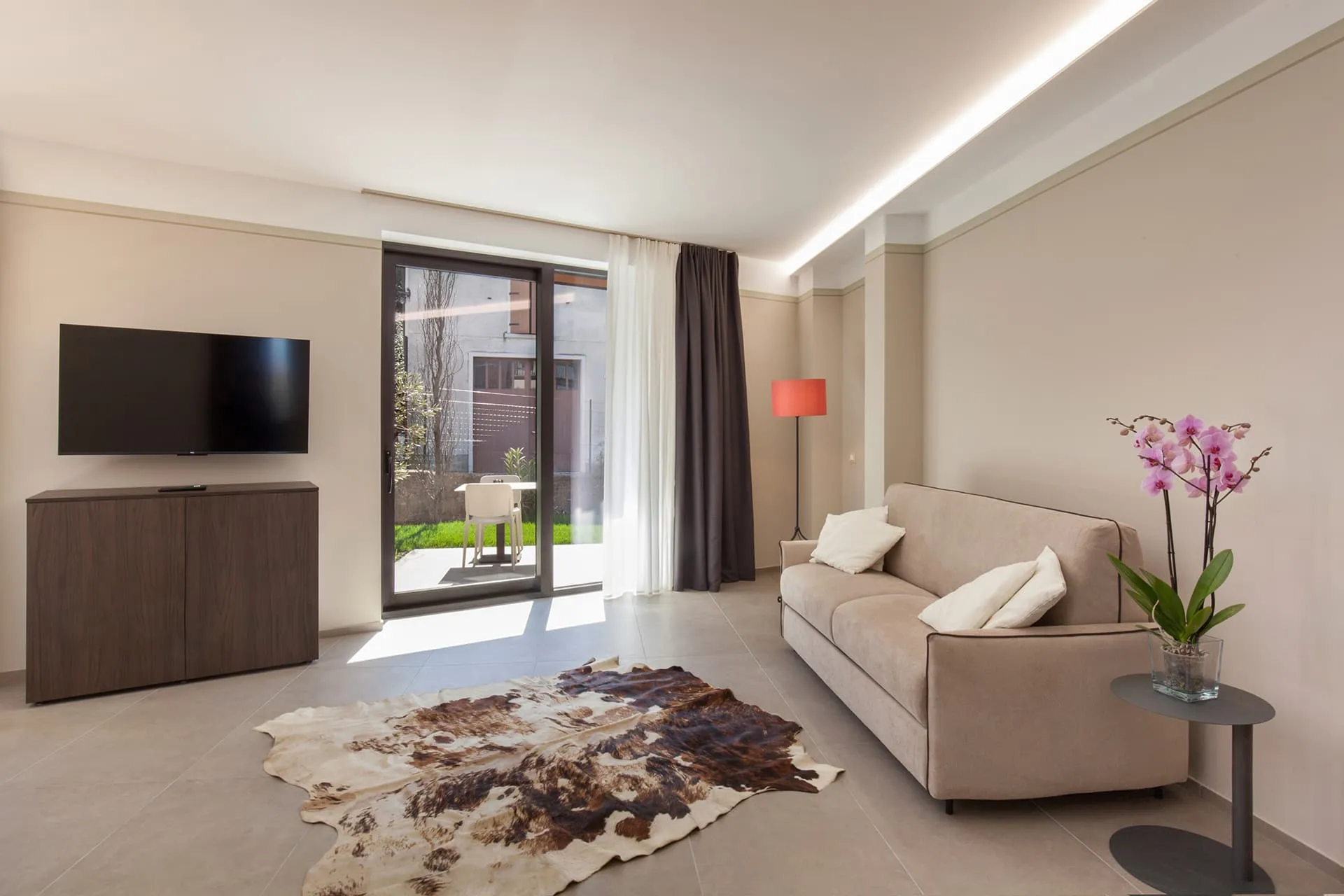 Moderno open space con ingresso indipendente